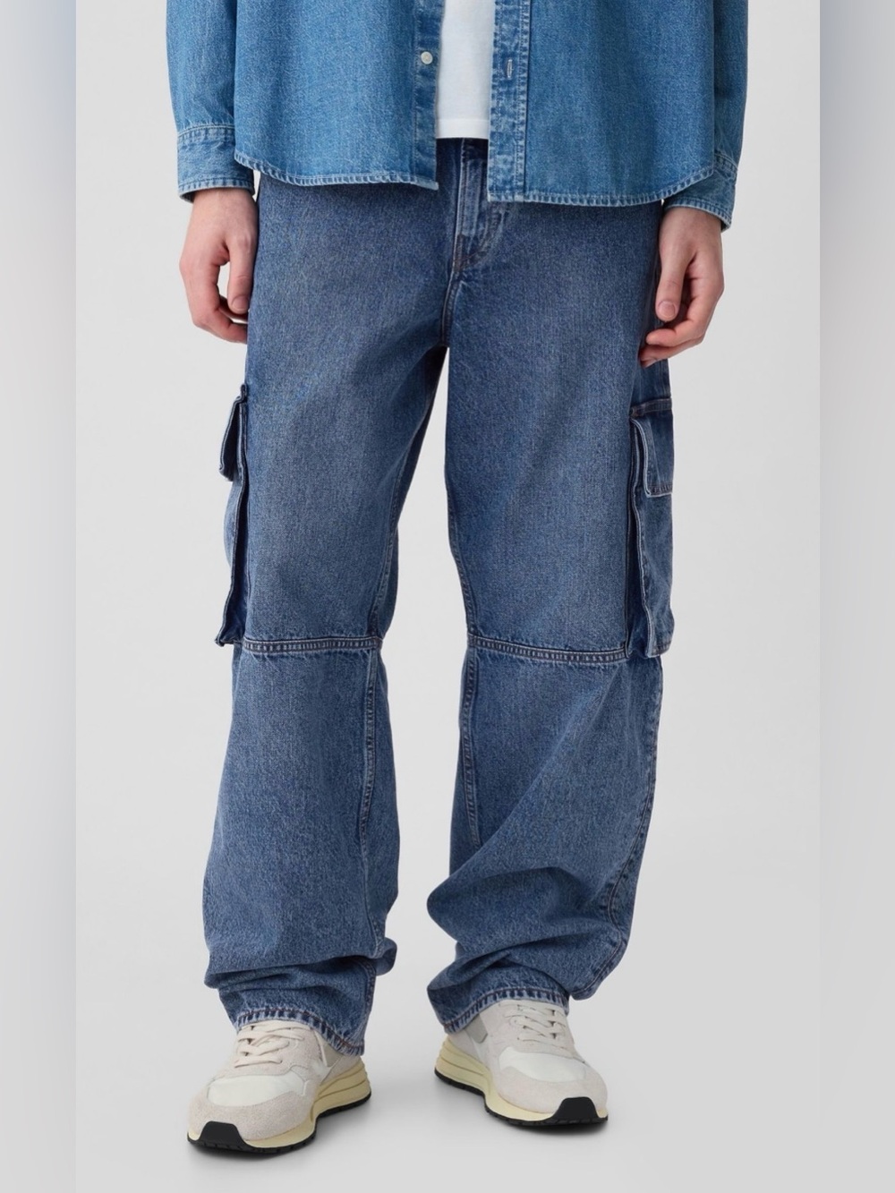 GAP Men's Baggy Cargo Jeans Rigid Denim